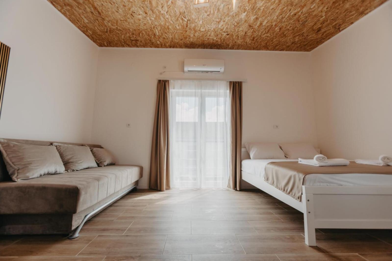 Apartmani Rosa Nevesinje Eksteriør billede