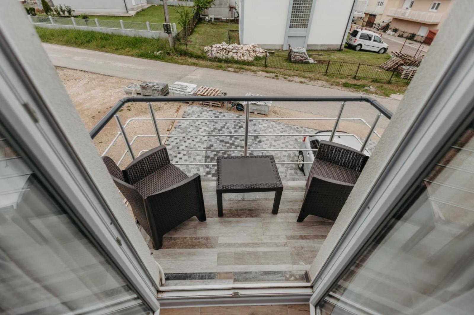 Apartmani Rosa Nevesinje Eksteriør billede