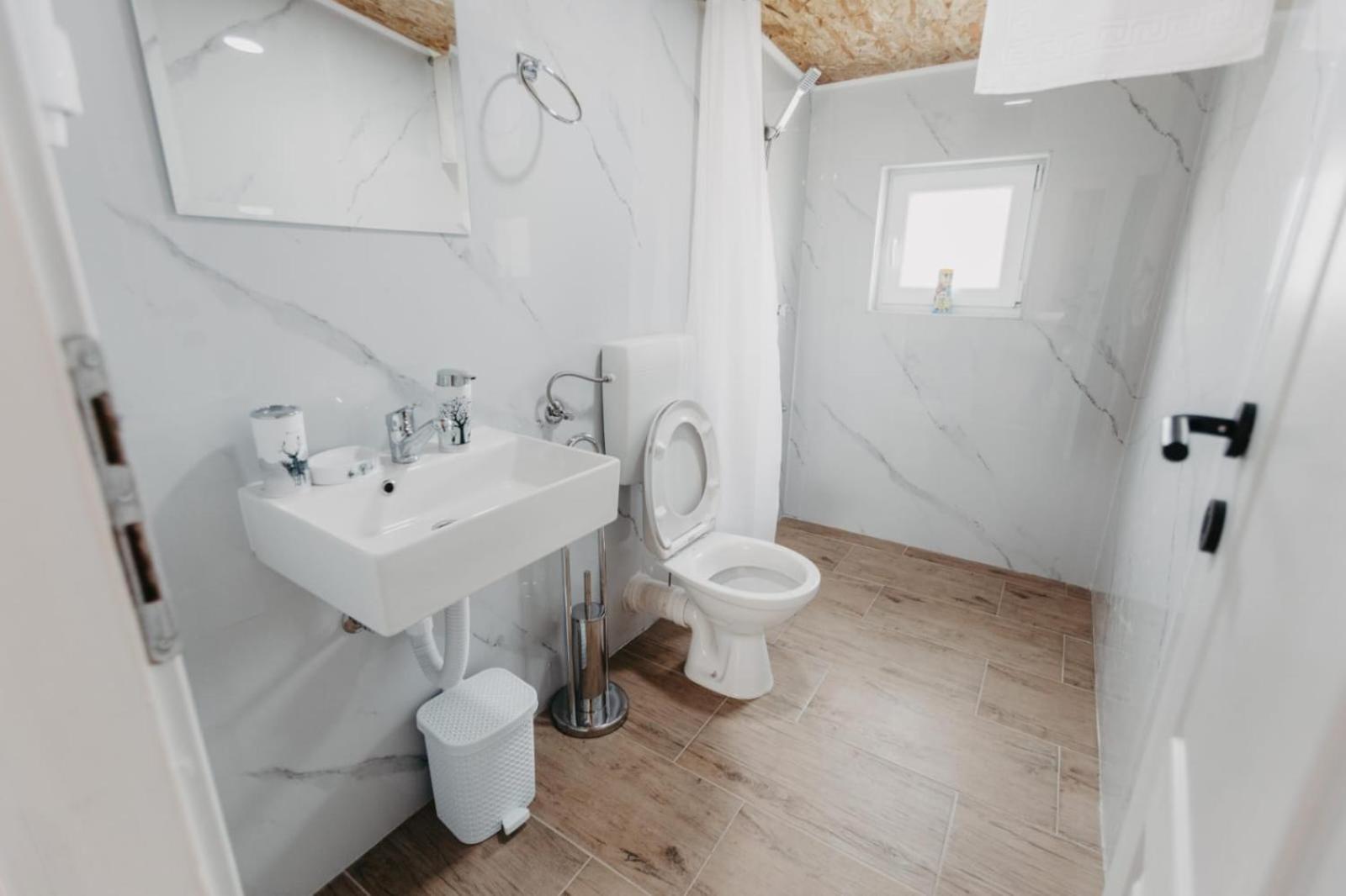 Apartmani Rosa Nevesinje Eksteriør billede