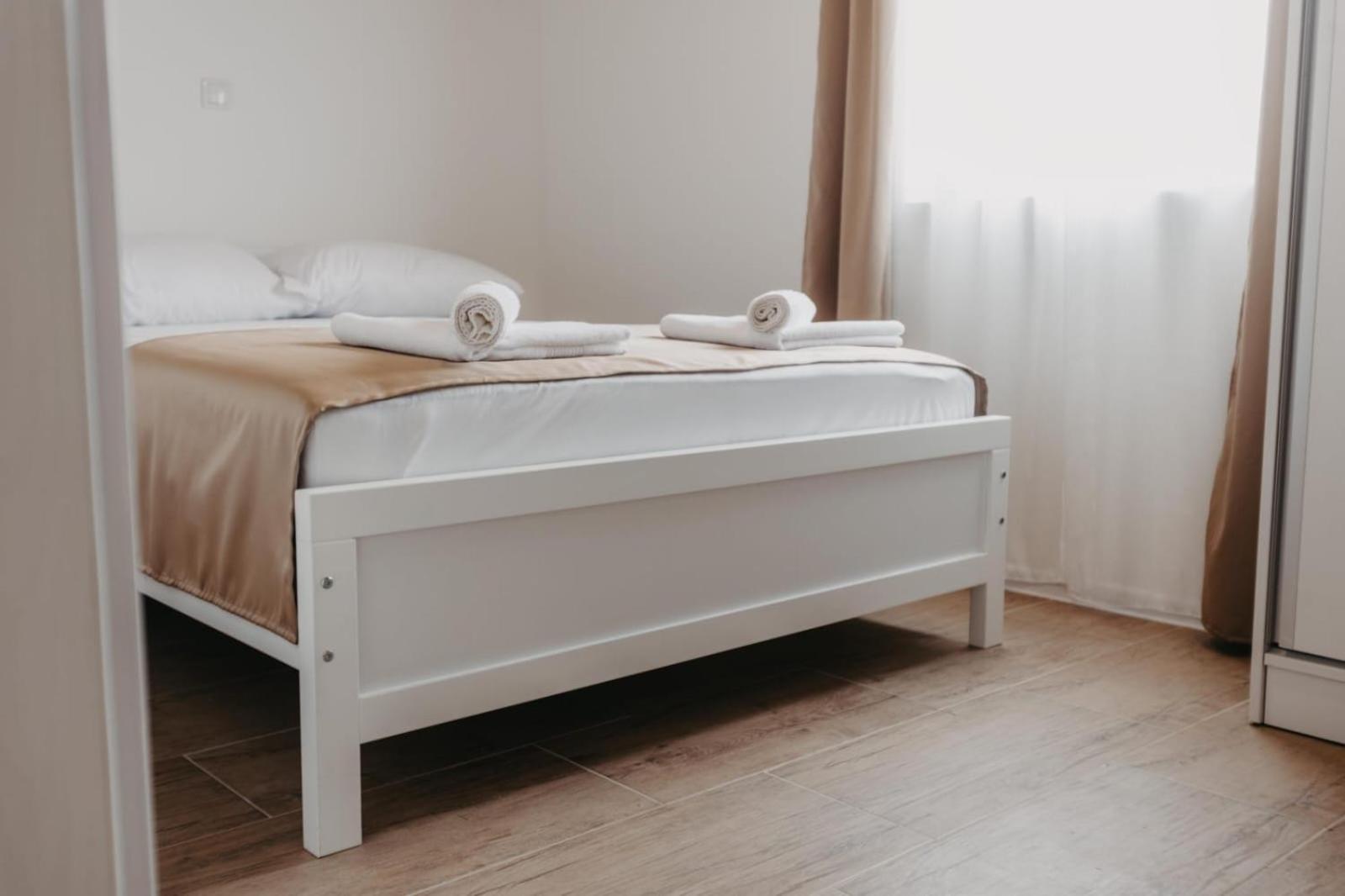 Apartmani Rosa Nevesinje Eksteriør billede